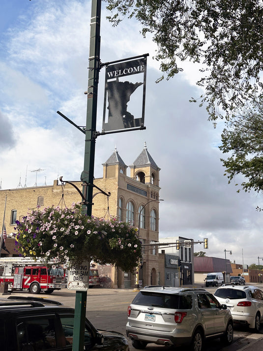 M104 Welcome to Our State - Metal Pole Banner